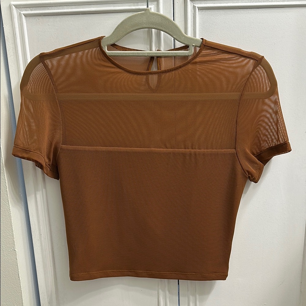 ReoRia Brown Crop T-Shirt Fitted Short Sleeve - new!!